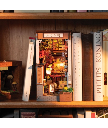 Maquette 3D Serre-Livres Sakura Wine Alley - ROLIFE